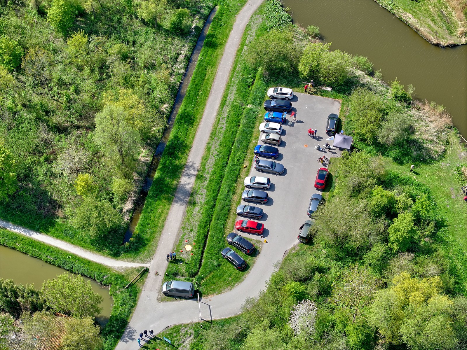 111004 Vliegmiddag Scharwoude IJsselmeerdijk bij De Hulk zaterdag 19 april 2025